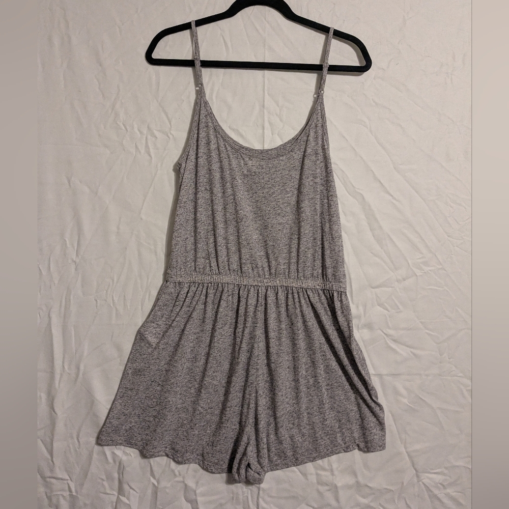 H&M Divided Heather Gray Top